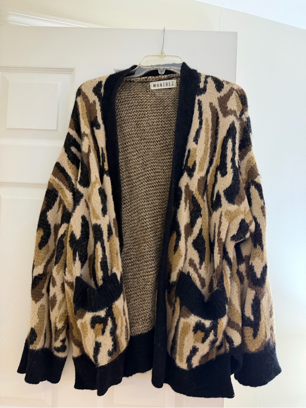 Montrez Women's Black and Beige Animal Print Open Cardigan